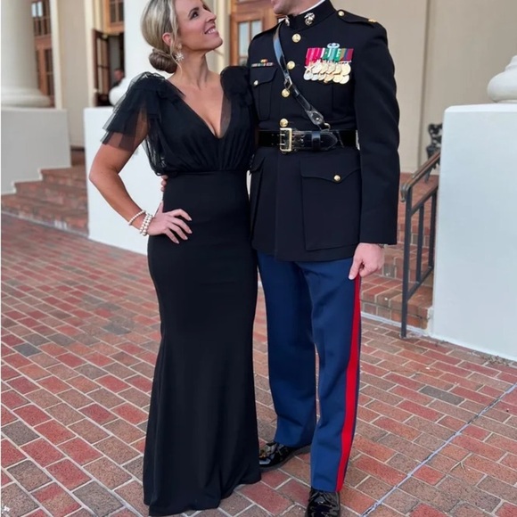 Fabulous Fun Black Tulle Flutter Sleeve Mermaid Maxi Dress - Picture 4 of 8